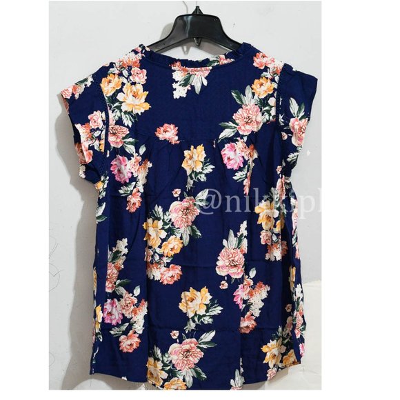Buffalo Ladies' Flutter Sleeve Floral Top in BLue - Picture 4 of 5